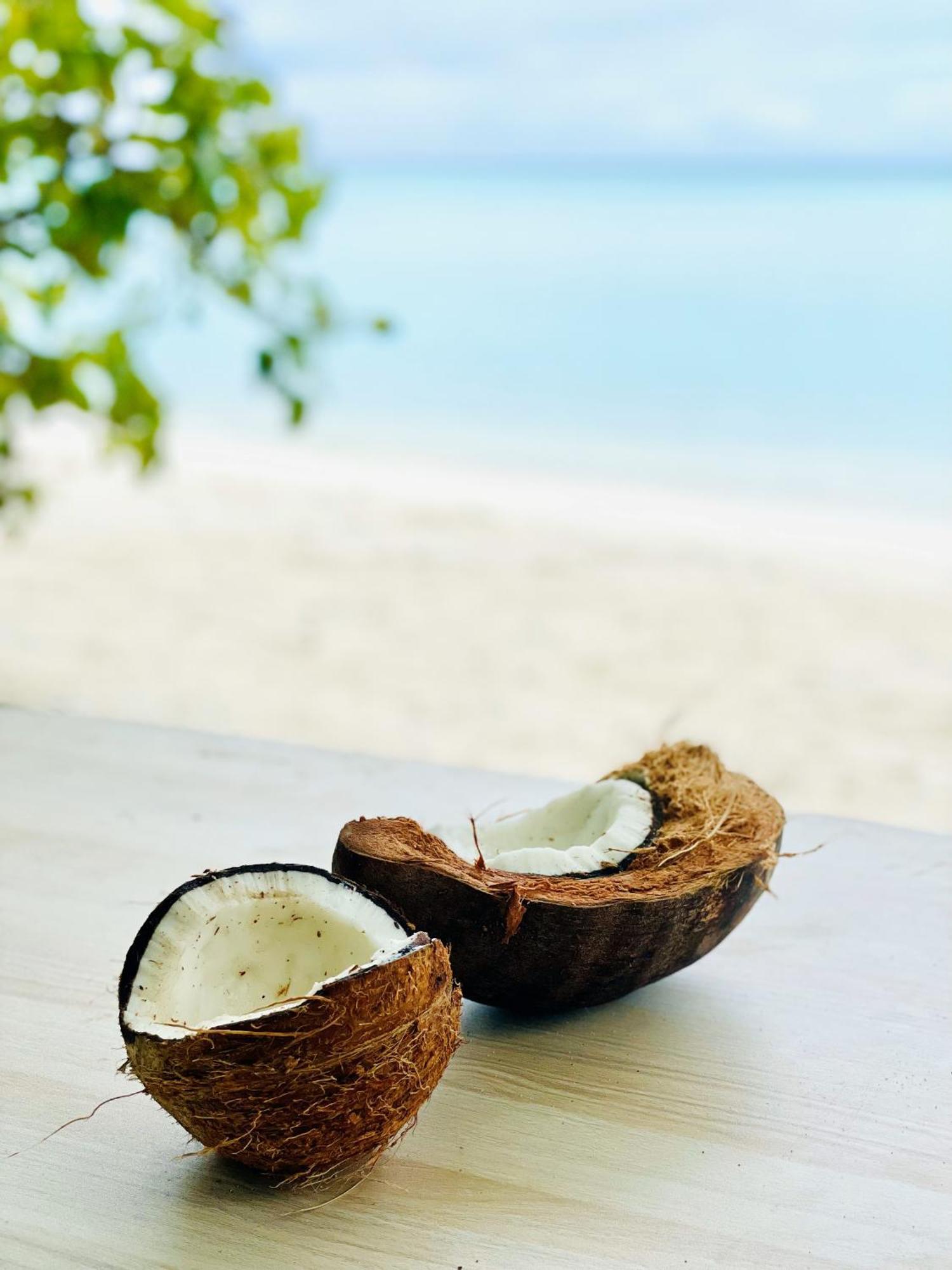 Three Hearts Guesthouse And Villas Fulhadhoo Exteriér fotografie